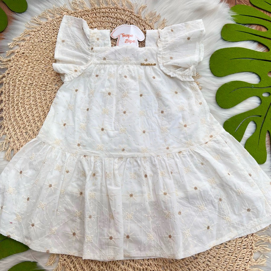 Vestido em Lese Off, Creme e Dourado
